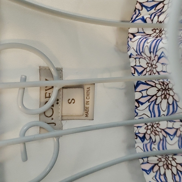 J Crew Symmetrical Floral Print Color Block Blouse Size S Half Button Down - Picture 3 of 4